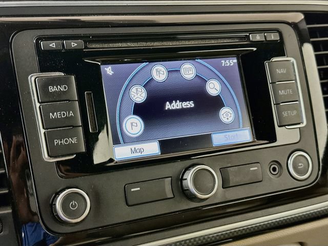 Used 2013 Volkswagen Beetle Turbo FWD image 16