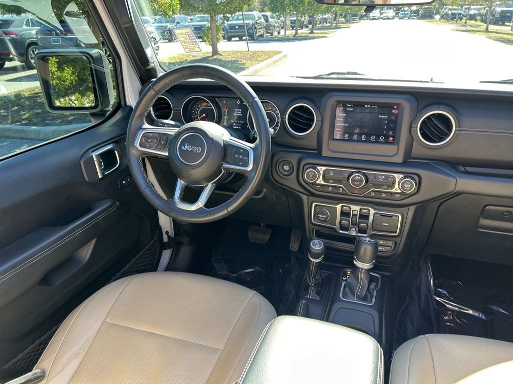 Used 2019 Jeep Wrangler Unlimited Sahara w/ Safety Group image 9