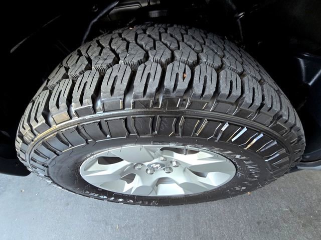 Certified 2024 RAM 1500 Big Horn w/ Trailer Tow Group image 30