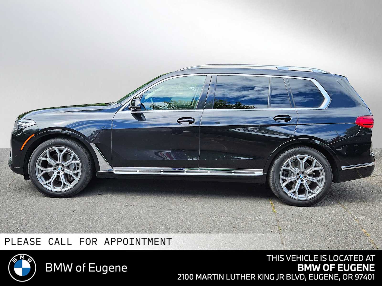 Used 2019 BMW X7 xDrive50i w/ Cold Weather Package AWD/4WD image 6