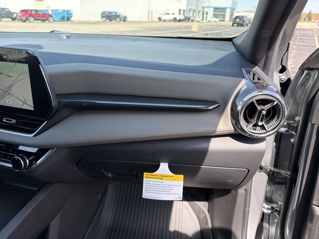 New 2026 Chevrolet Equinox LT AWD/4WD image 32