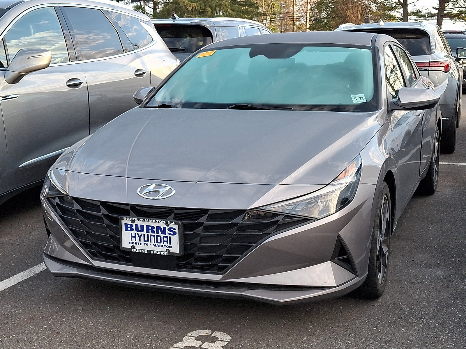 Used 2023 Hyundai Elantra SEL w/ Convenience Package image 5