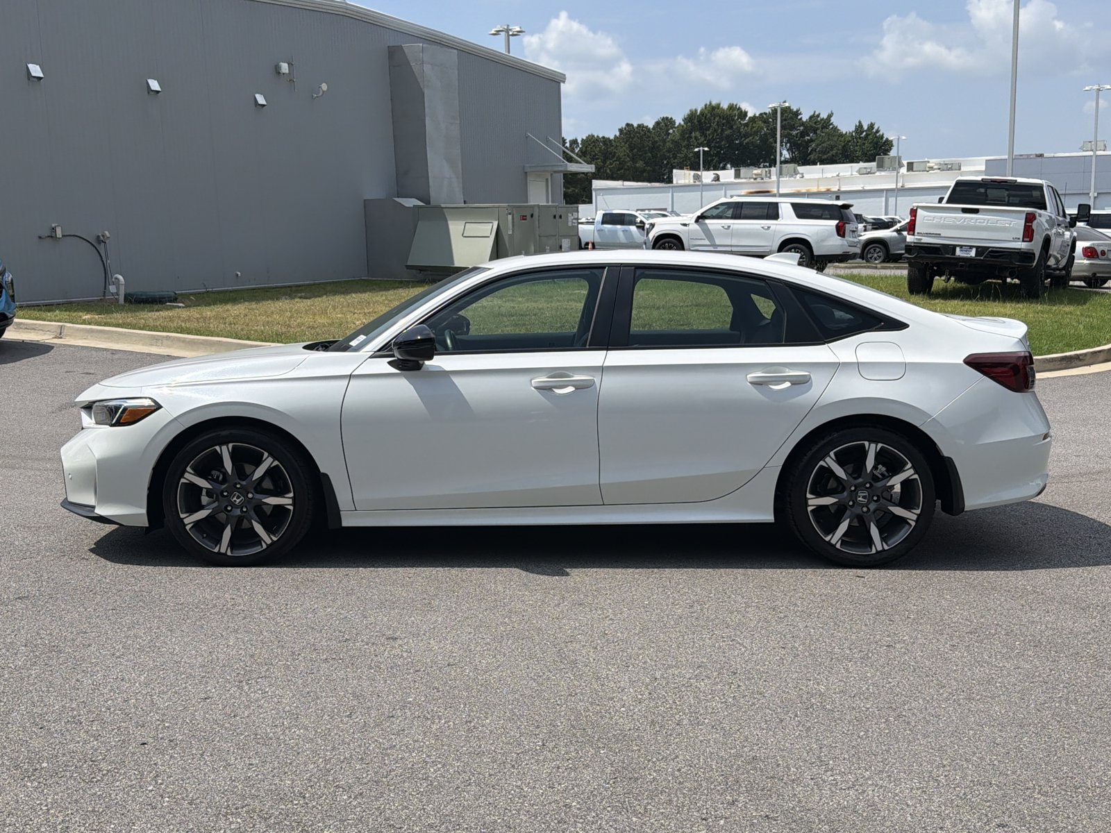 Used 2025 Honda Civic Sport Touring image 9