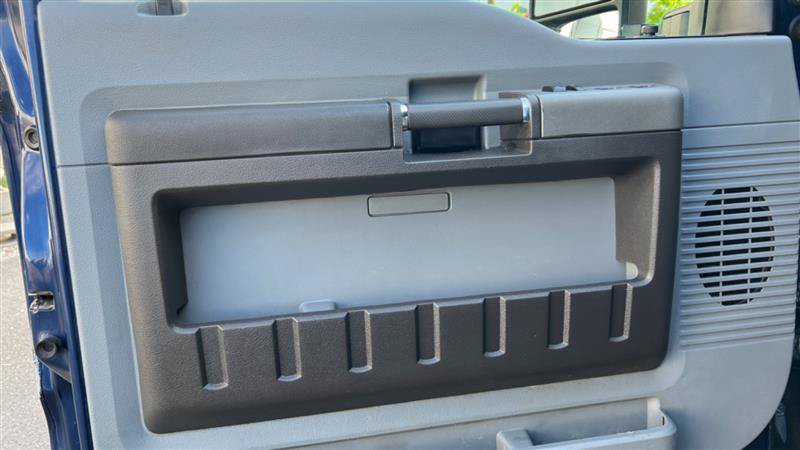Used 2011 Ford F250 XLT w/ XLT Appearance Pkg AWD/4WD image 27
