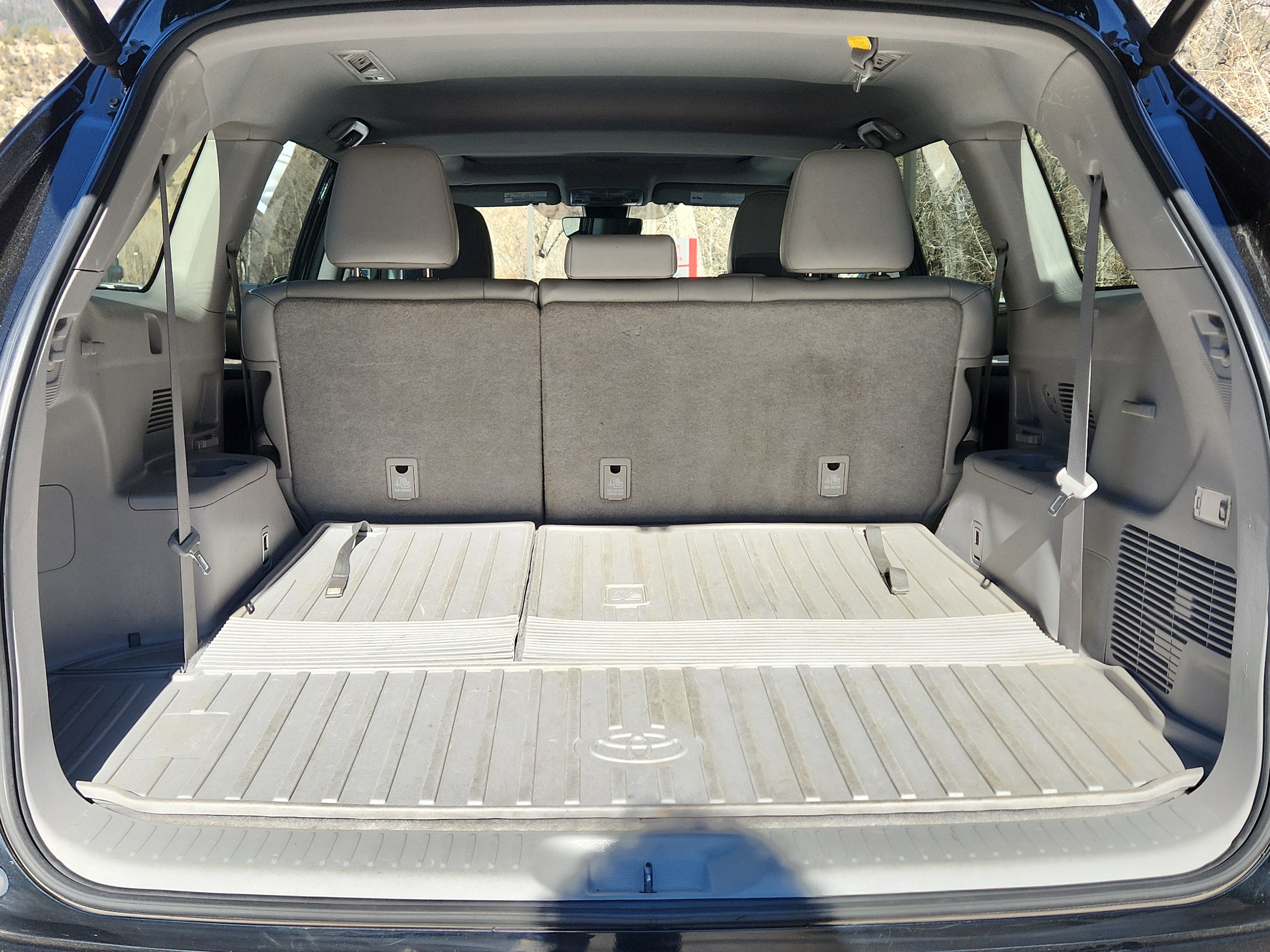 Certified 2019 Toyota Highlander XLE image 13