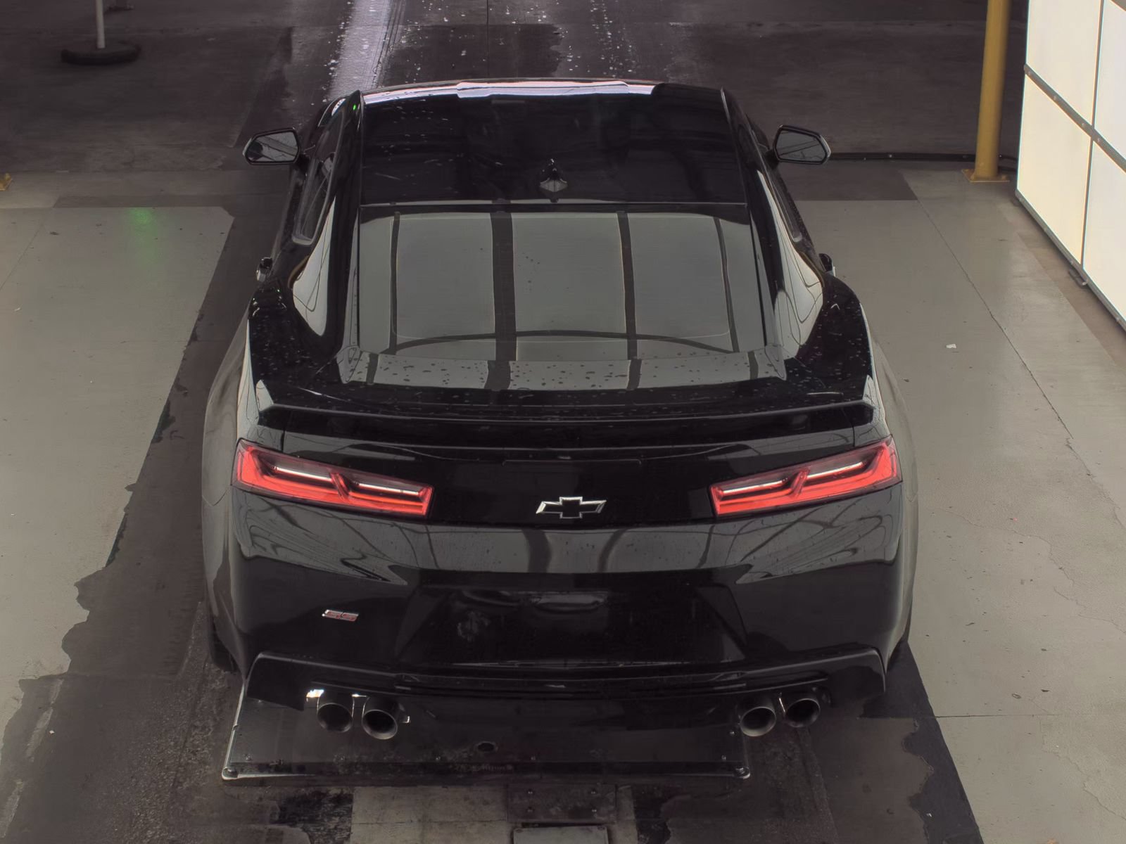 Used 2018 Chevrolet Camaro SS RWD image 7