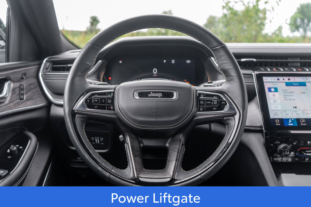 Used 2024 Jeep Grand Cherokee Overland w/ Adv Protech Group III AWD/4WD image 15