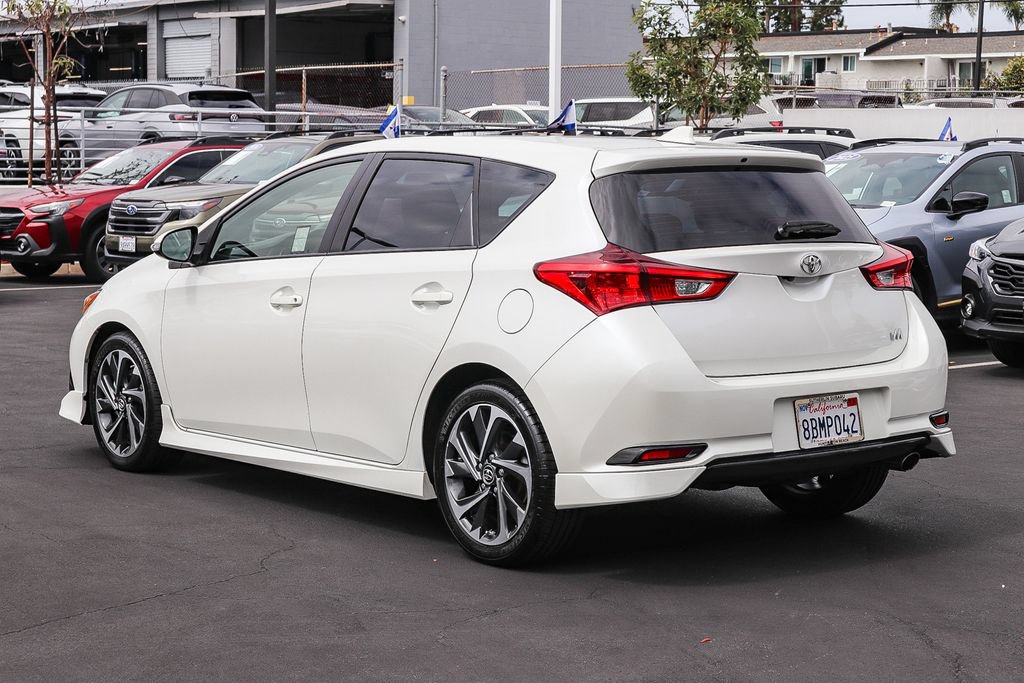 Used 2018 Toyota Corolla iM w/ All-Weather Mat Package FWD image 7