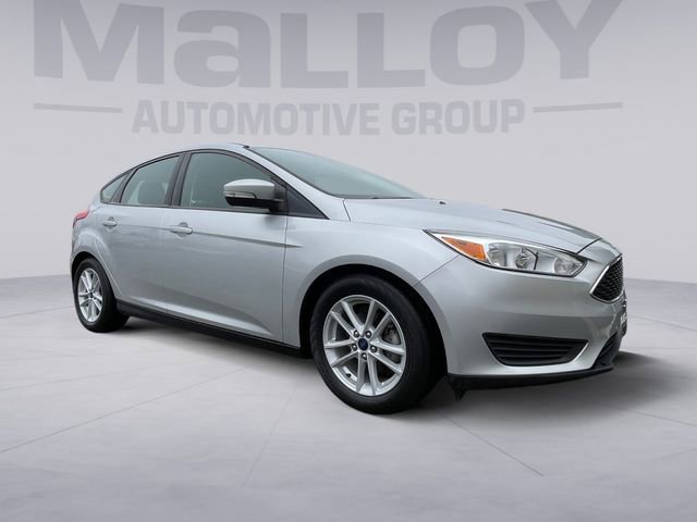 Used 2018 Ford Focus SE w/ Cold Weather Package image 7