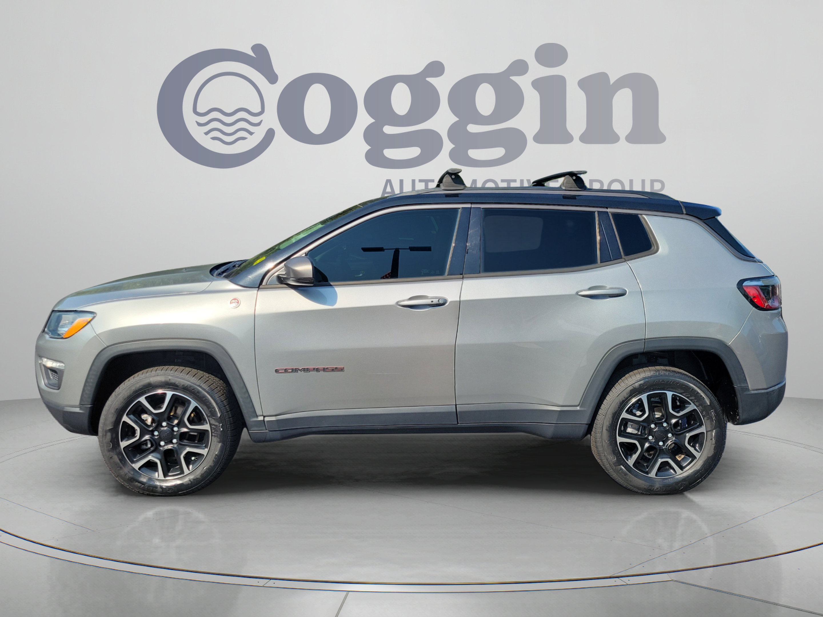 Used 2021 Jeep Compass Trailhawk AWD/4WD image 2