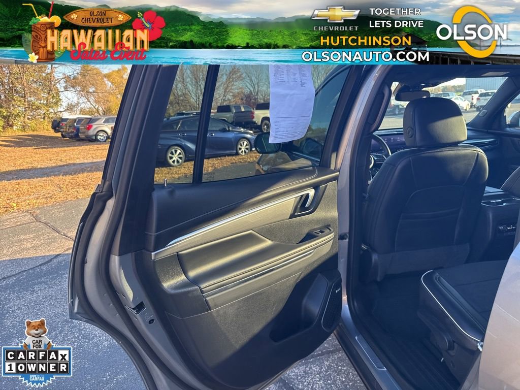 Certified 2025 Buick Enclave Preferred image 35