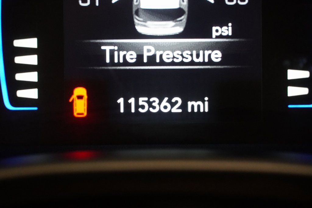 Used 2017 Chrysler Pacifica Touring Plus image 8