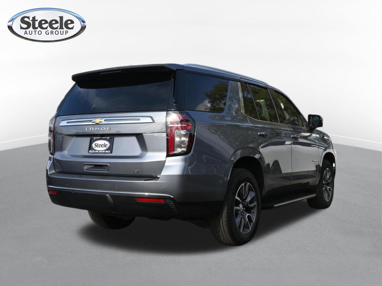 Used 2022 Chevrolet Tahoe LT w/ Luxury Package RWD image 5