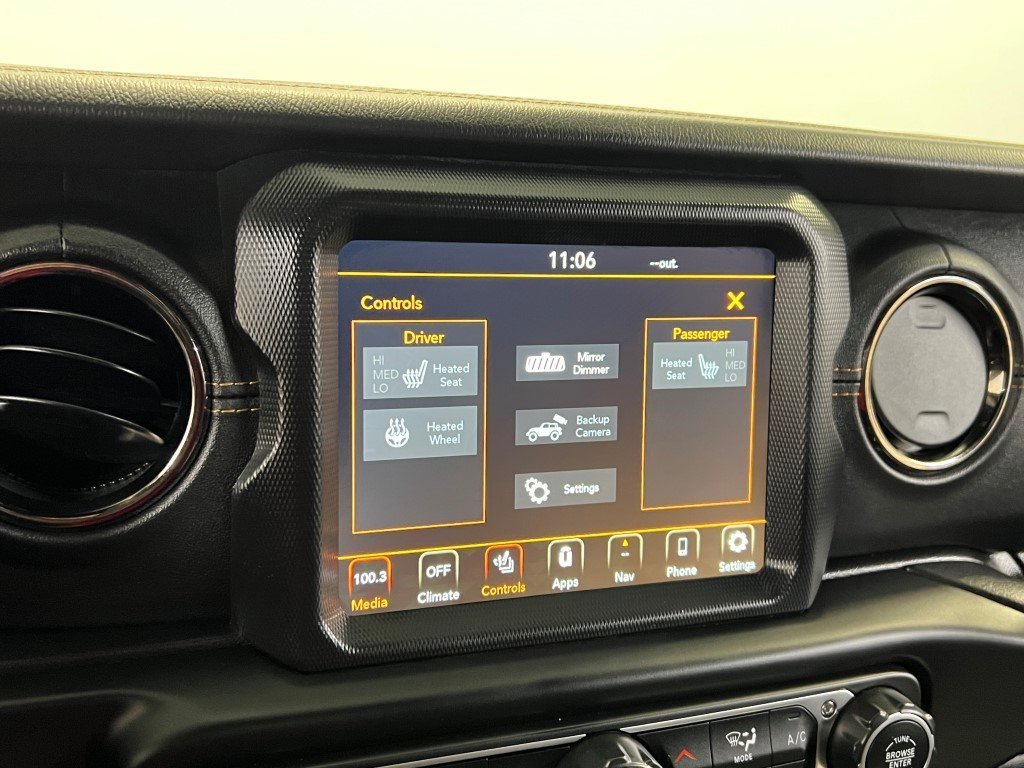 Used 2022 Jeep Wrangler Unlimited Sahara image 41