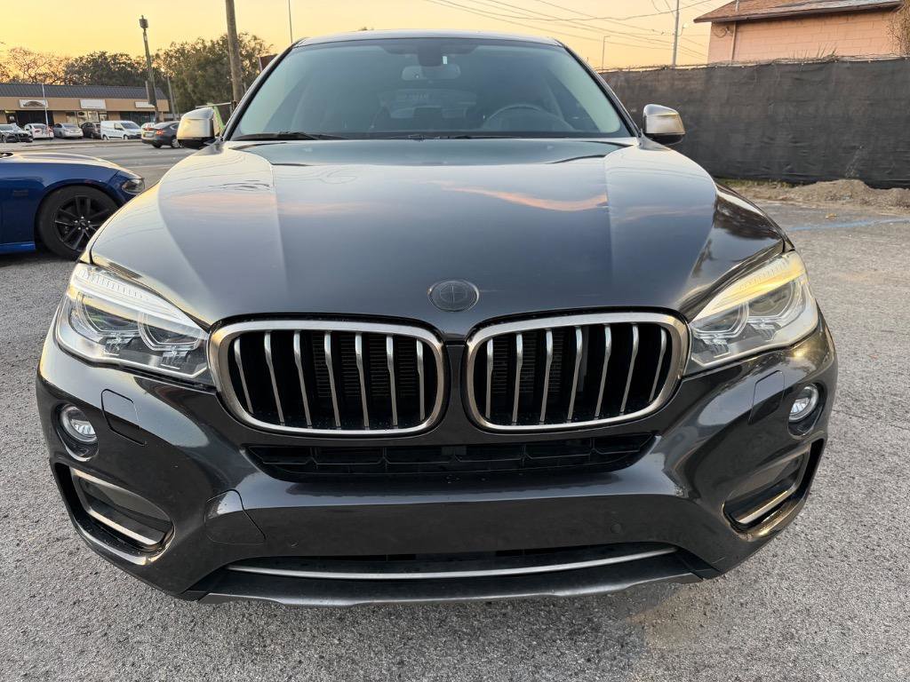 Used 2015 BMW X6 xDrive35i image 2