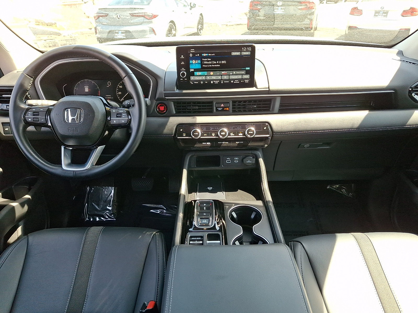 Used 2025 Honda Pilot EX-L image 11