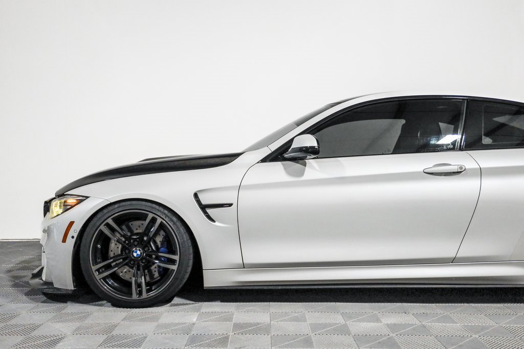 Used 2019 BMW M4 Coupe w/ Competition Package image 14