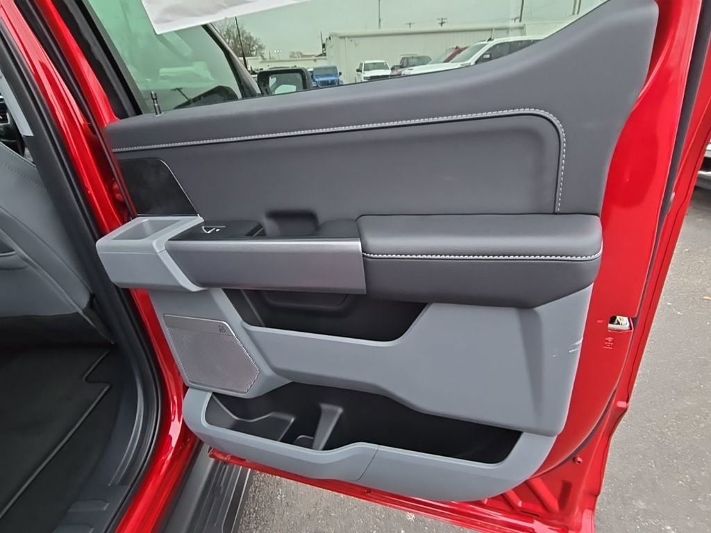 New 2025 Ford F150 Lightning Flash AWD/4WD image 51