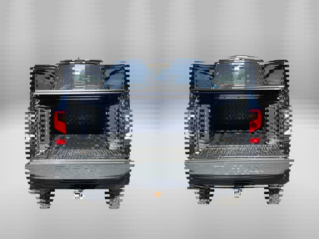 Used 2024 Nissan Titan Platinum Reserve w/ Moonroof Package image 44