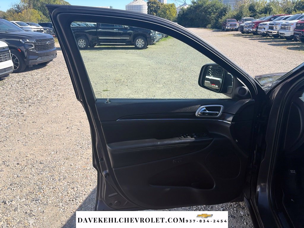 Used 2020 Jeep Grand Cherokee Limited AWD/4WD image 11