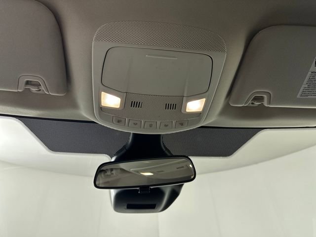 Used 2021 Ford Edge SE image 24