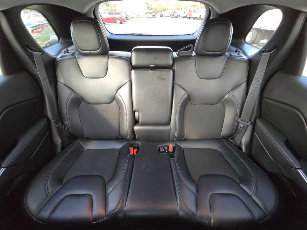 Used 2020 Jeep Cherokee Latitude Plus image 17