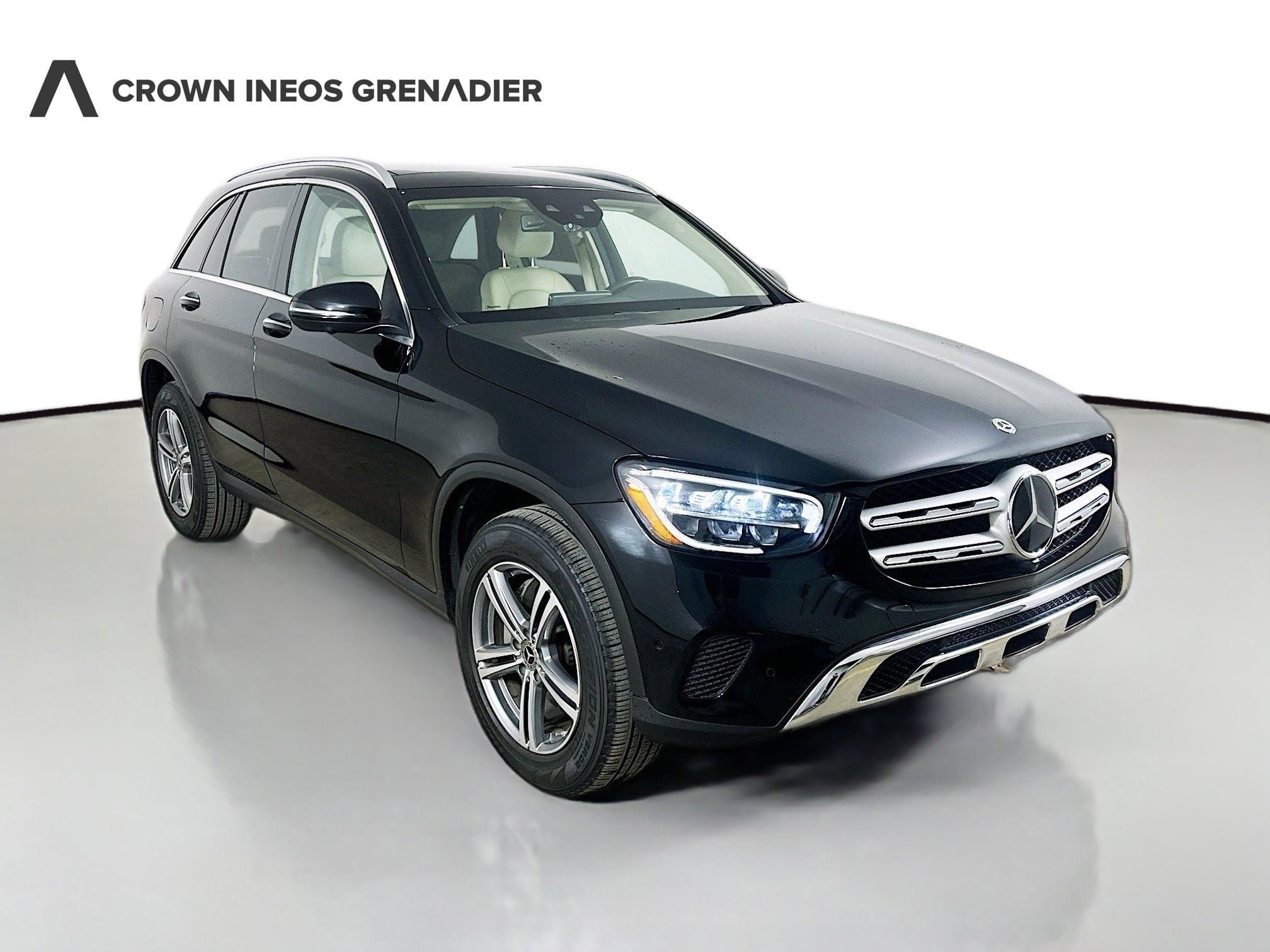 Used 2022 Mercedes-Benz GLC 300 4MATIC image 3