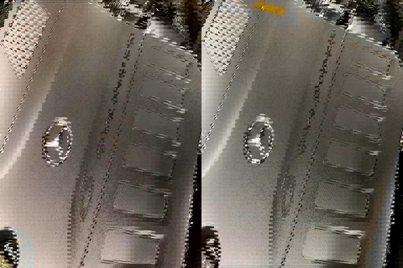 Used 2025 Mercedes-Benz S 500 4MATIC image 31