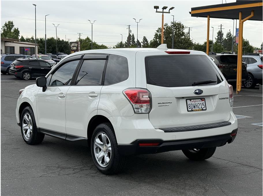 Used 2018 Subaru Forester 2.5i AWD/4WD image 5