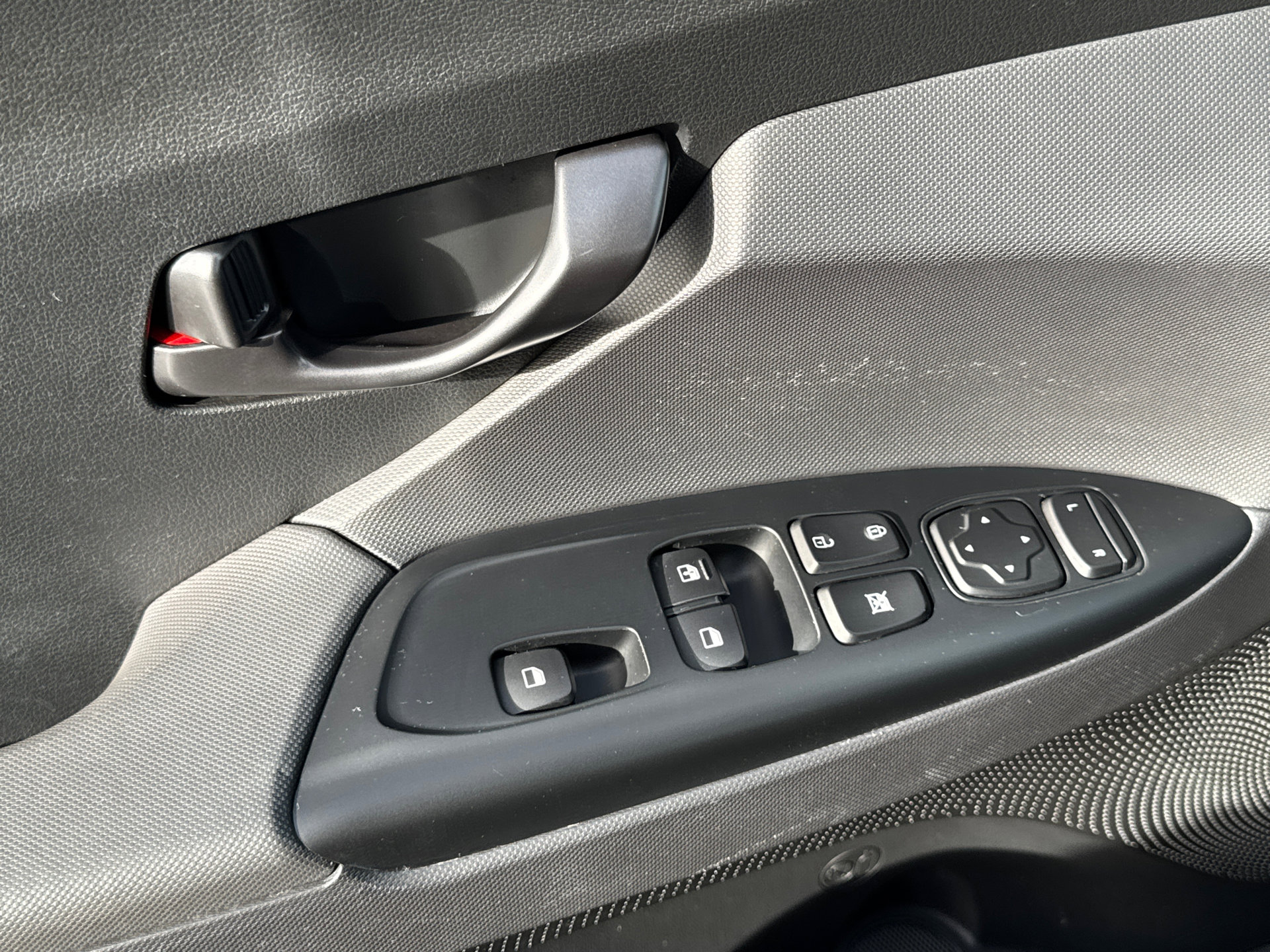 Used 2020 Hyundai Veloster N w/ Performance Package image 28