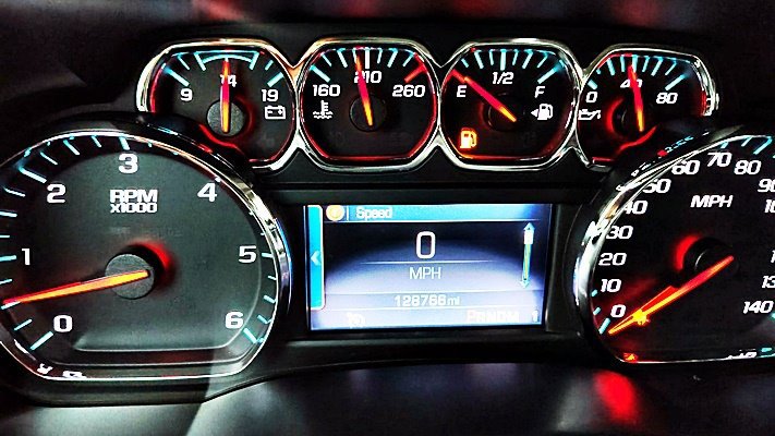 Used 2015 Chevrolet Silverado 2500 LTZ AWD/4WD image 18