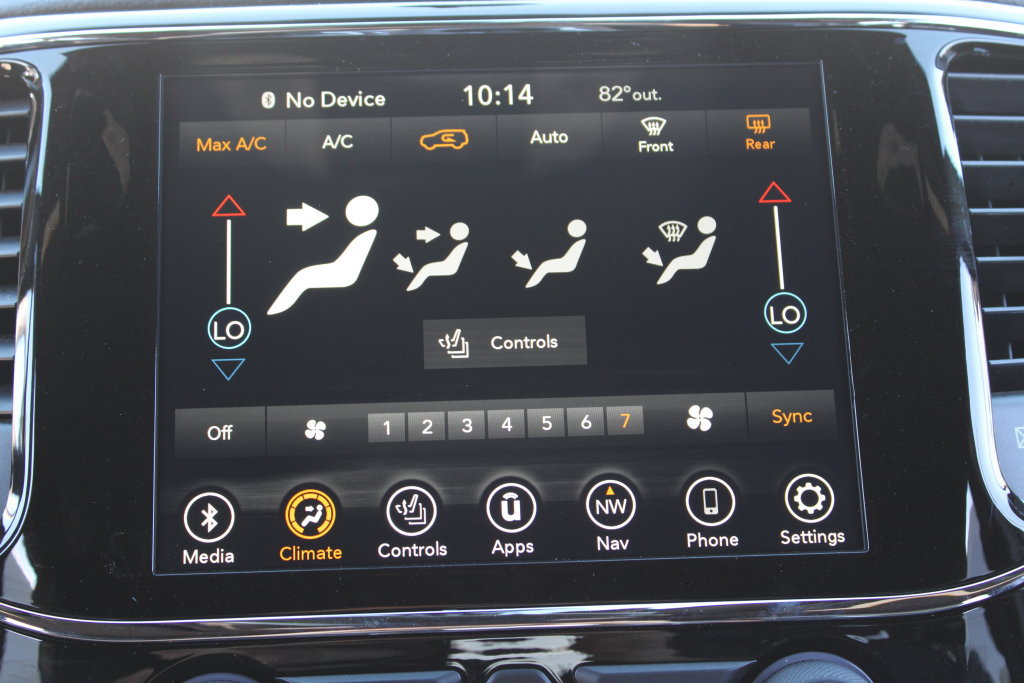 Used 2020 Jeep Grand Cherokee Altitude RWD image 21
