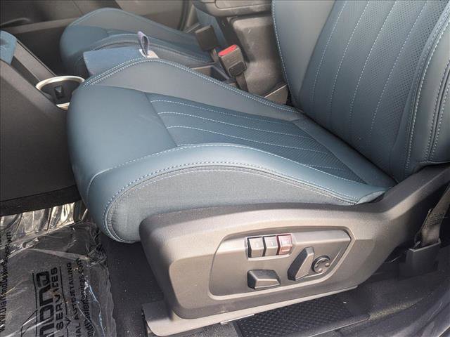 Used 2025 MINI Cooper Countryman S w/ Comfort Package Max image 4