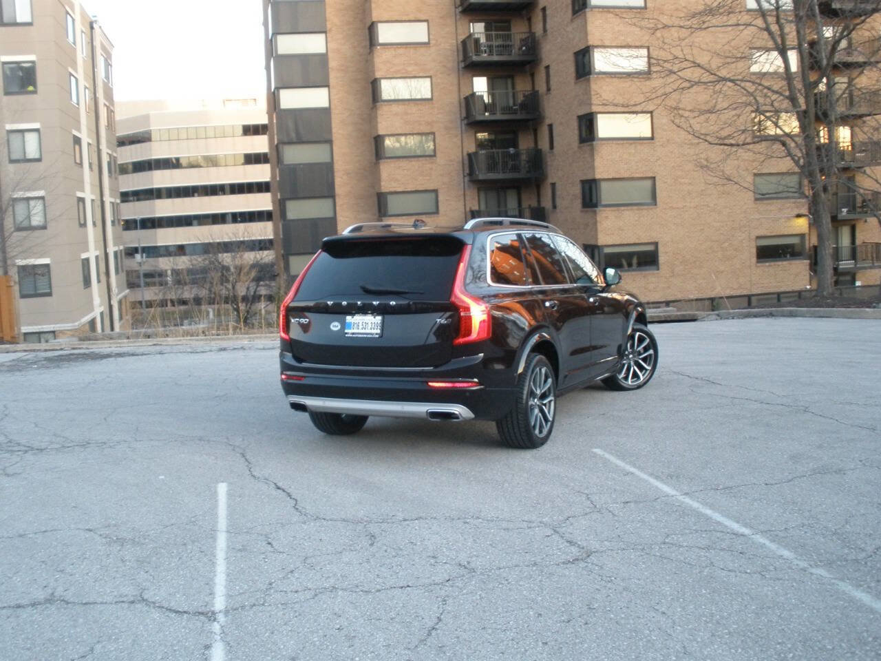 Used 2018 Volvo XC90 T6 Momentum w/ Convenience Package image 18