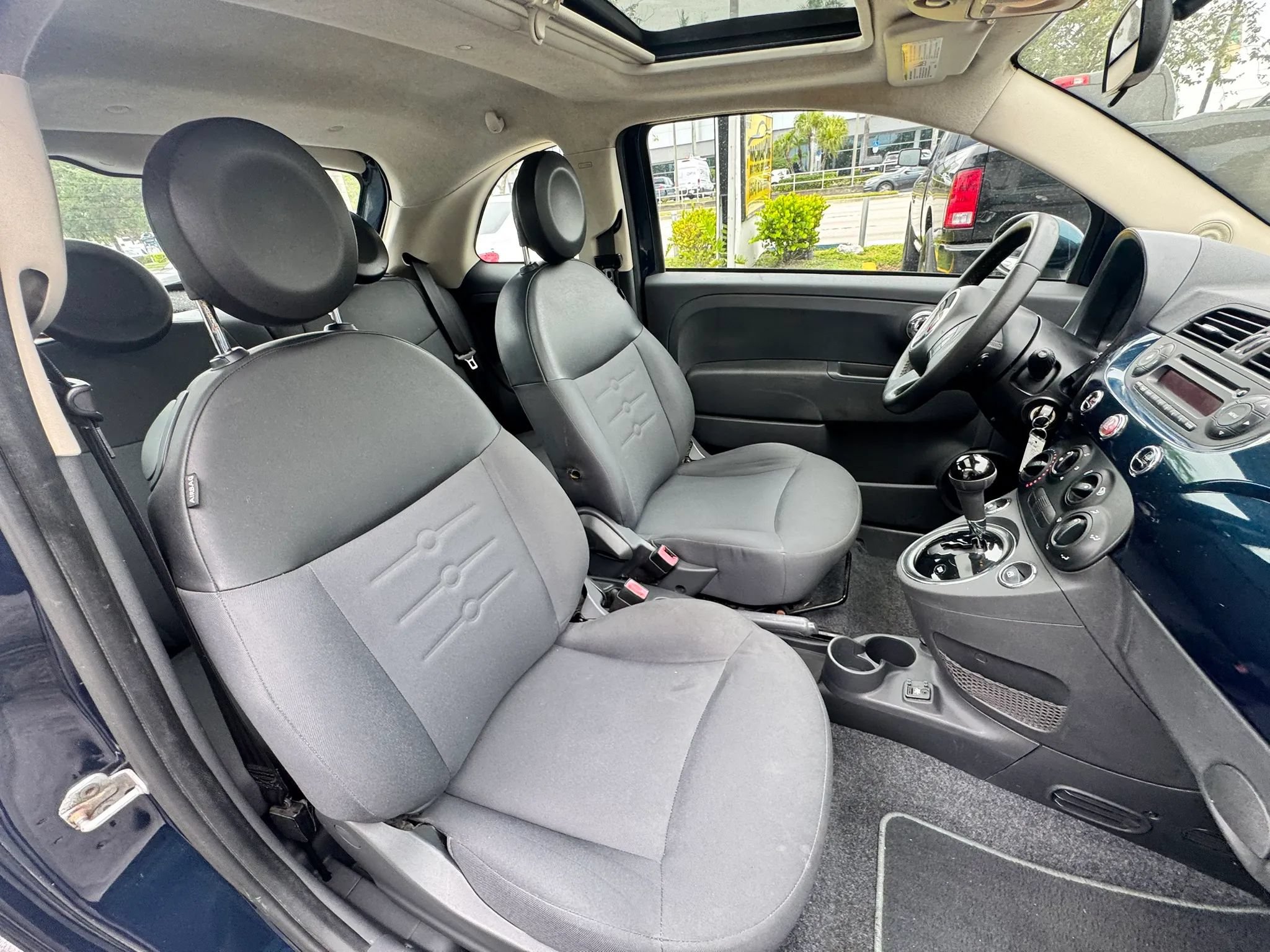Used 2015 FIAT 500 Pop FWD image 15