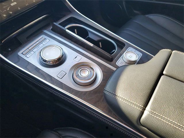 Used 2024 Genesis GV80 3.5T image 26