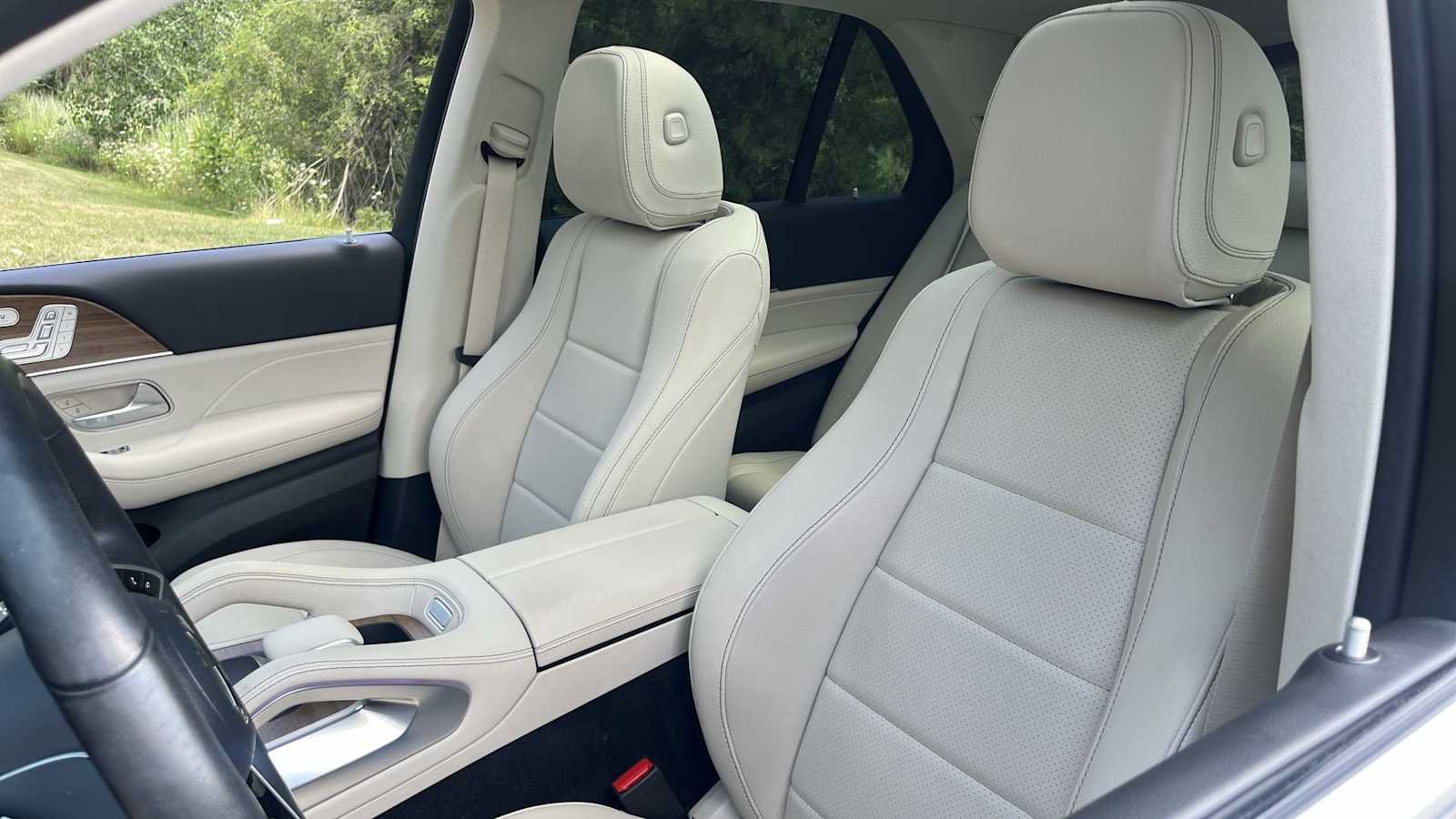 Used 2024 Mercedes-Benz GLE 350 4MATIC image 28