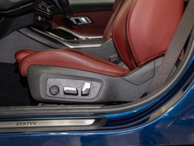 Certified 2023 BMW 330i xDrive Sedan w/ Premium Package AWD/4WD image 15