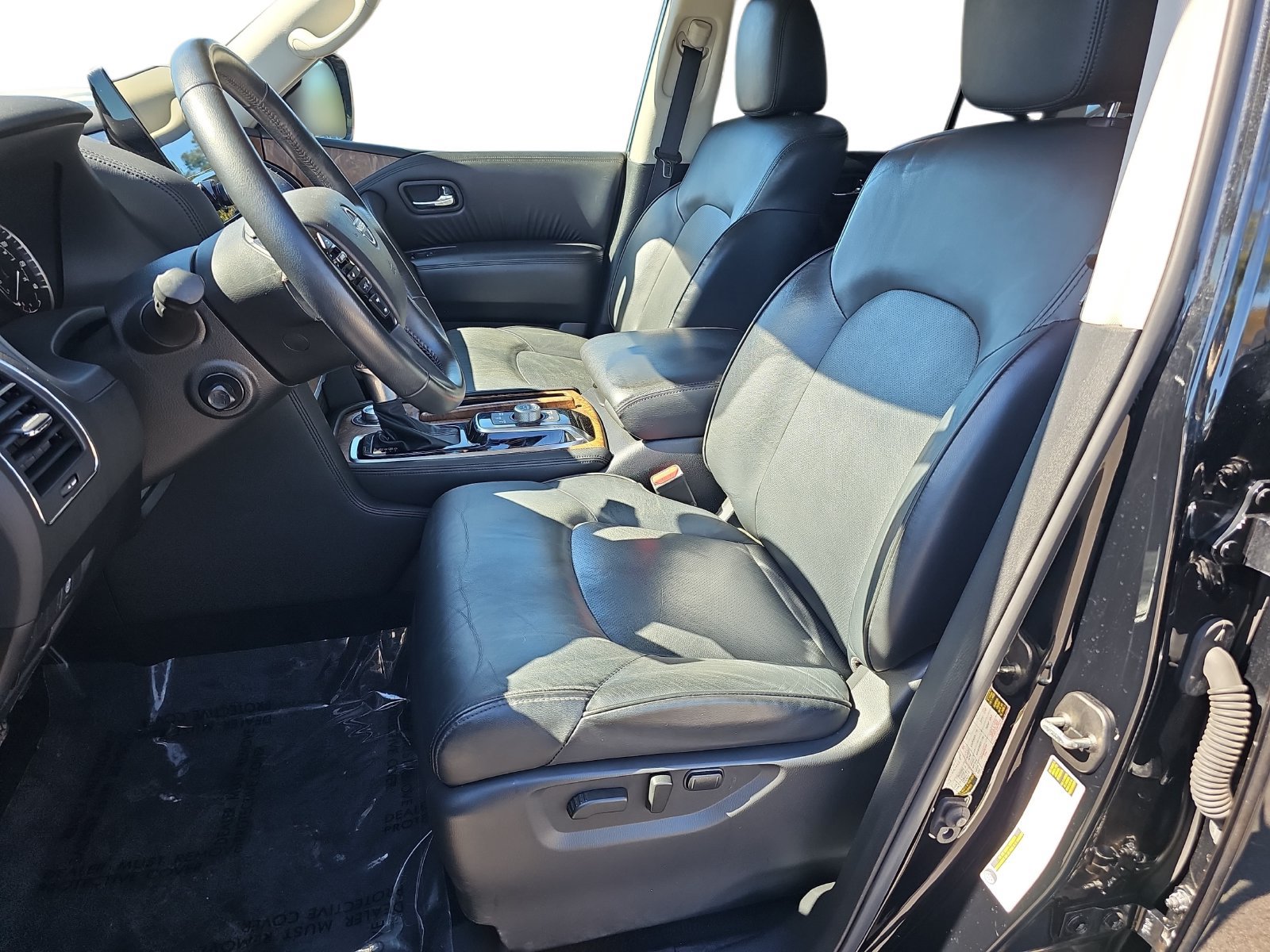 Used 2021 Nissan Armada SL w/ Captain's Chairs Package AWD/4WD image 15