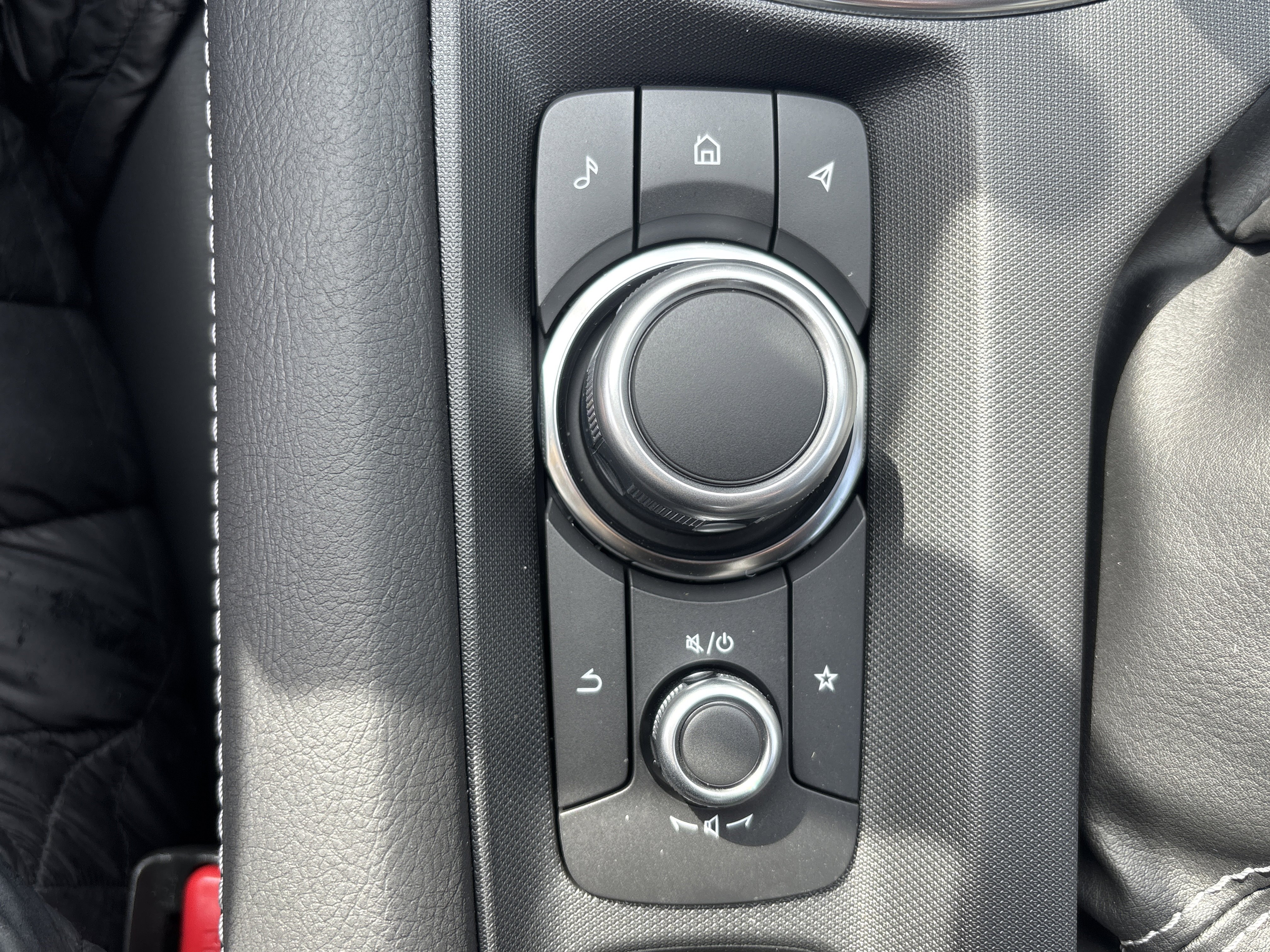 Used 2024 MAZDA MX-5 Miata Grand Touring image 29