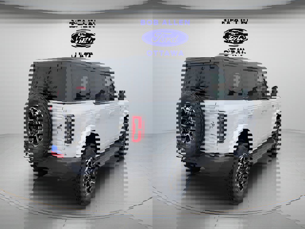 New 2025 Ford Bronco Outer Banks image 5