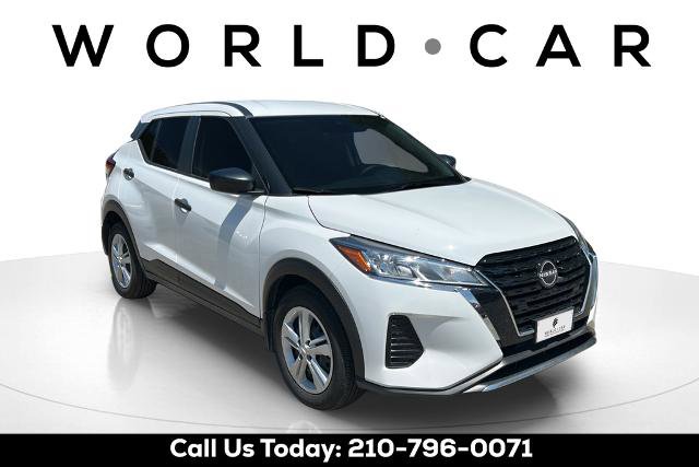Certified 2025 Nissan Kicks Play S
