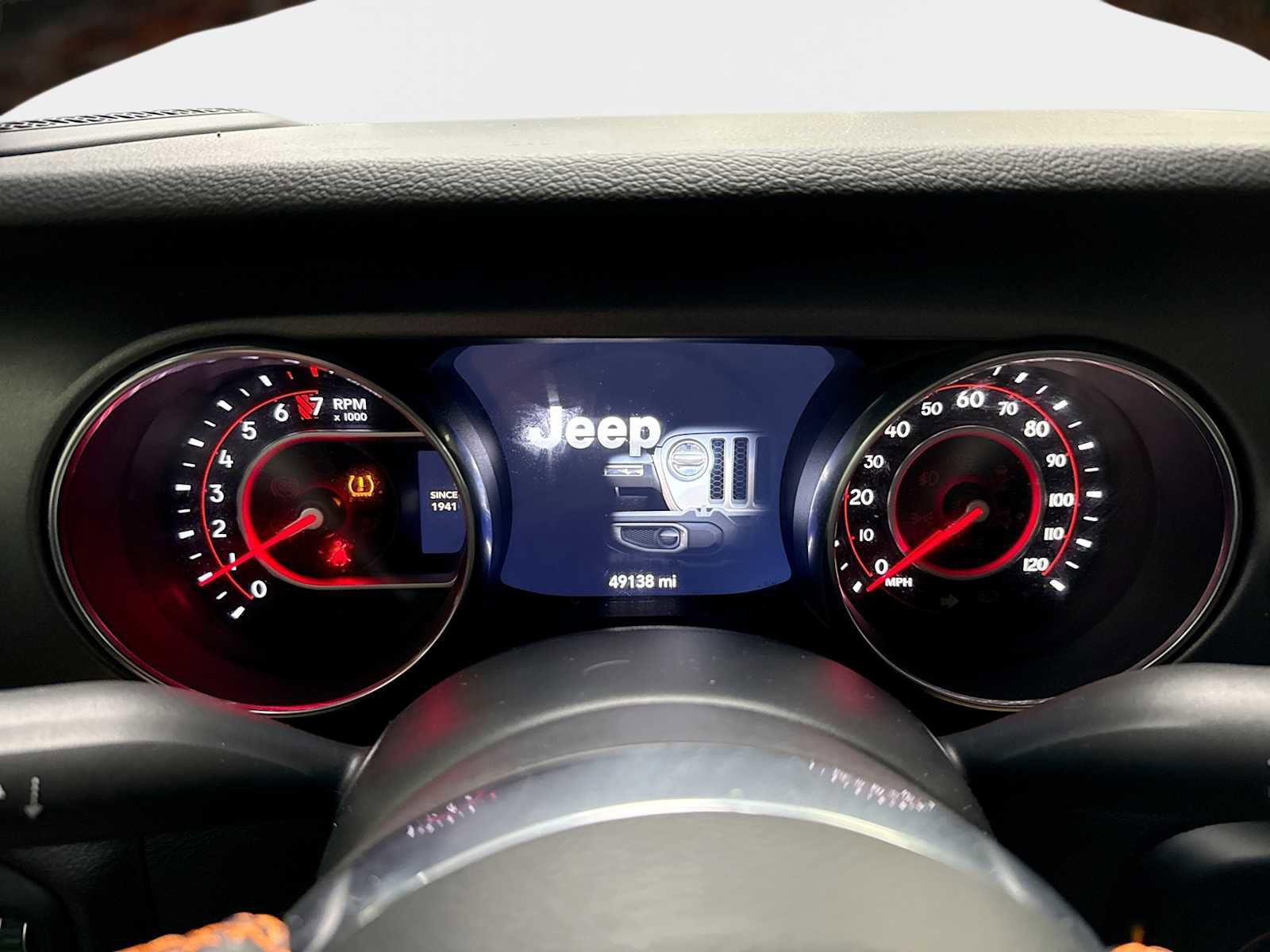 Used 2021 Jeep Gladiator Mojave image 10