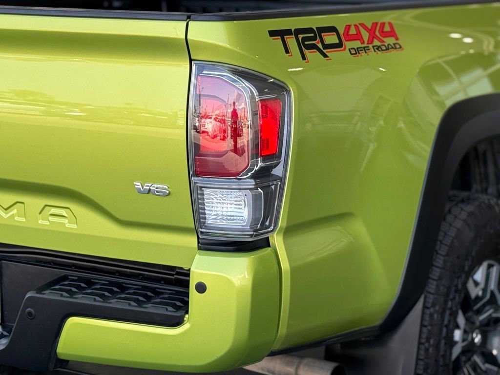 Certified 2023 Toyota Tacoma TRD Off-Road image 17
