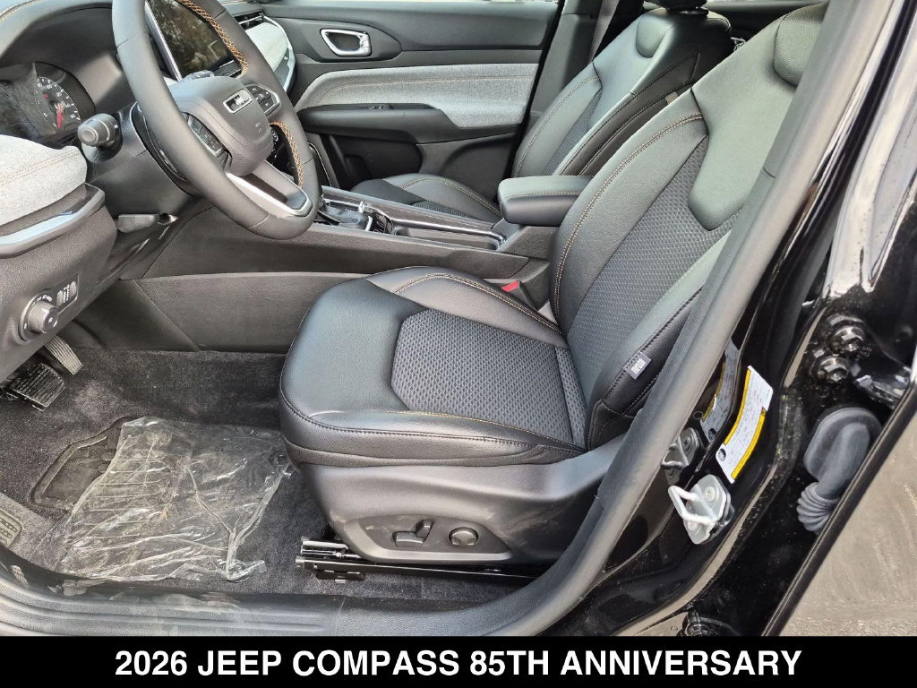 New 2026 Jeep Compass Latitude AWD/4WD image 14