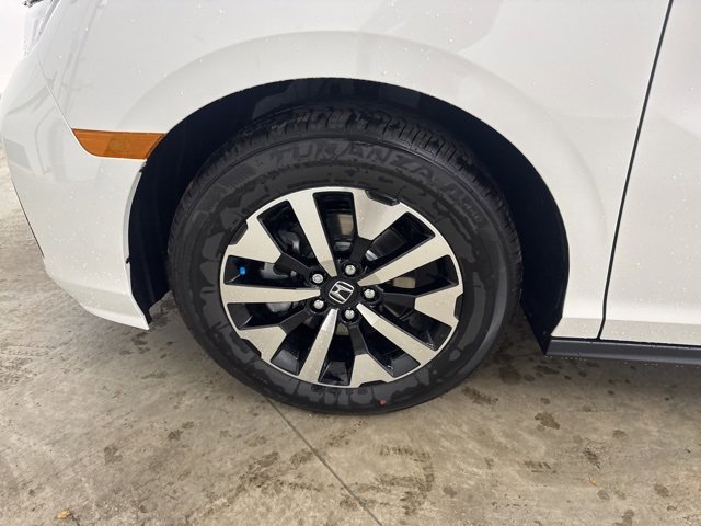 New 2026 Honda Odyssey EX-L image 9