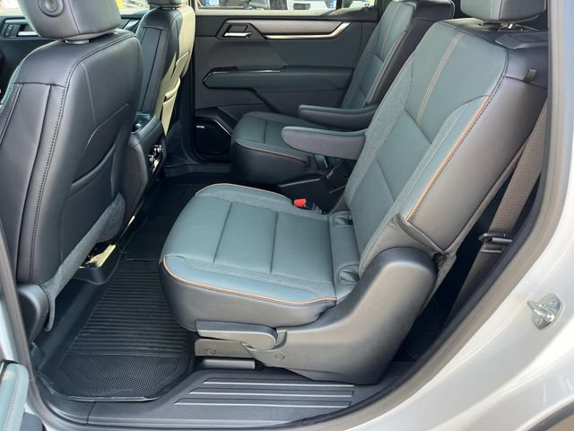 New 2026 GMC Acadia AT4 w/ Super Cruise Package AWD/4WD image 22