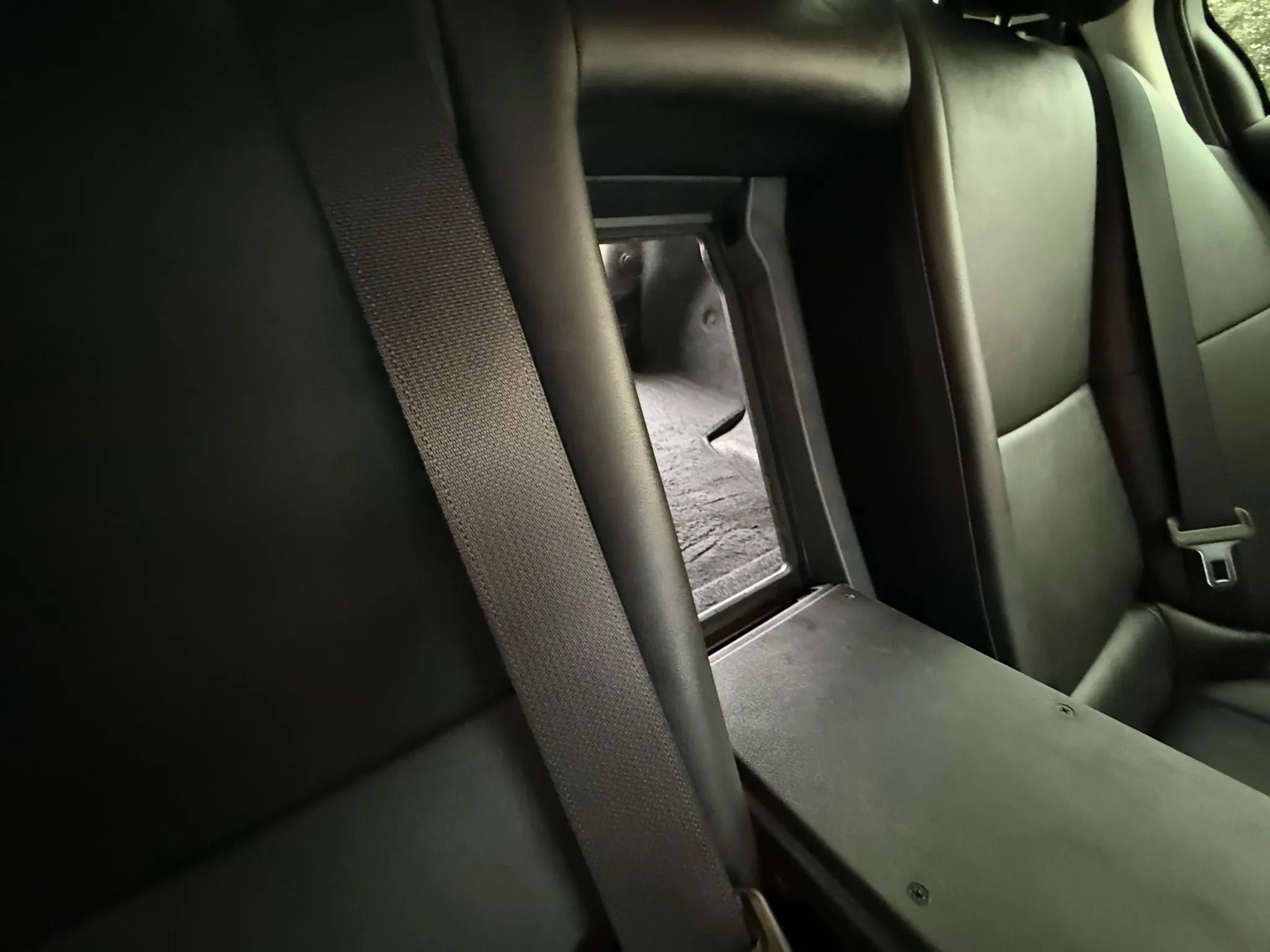 Used 2016 INFINITI Q50 3.0t Premium w/ Driver Assistance Package image 21