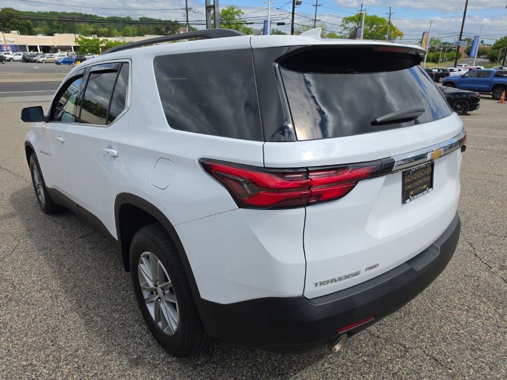 Used 2023 Chevrolet Traverse LT AWD/4WD image 5