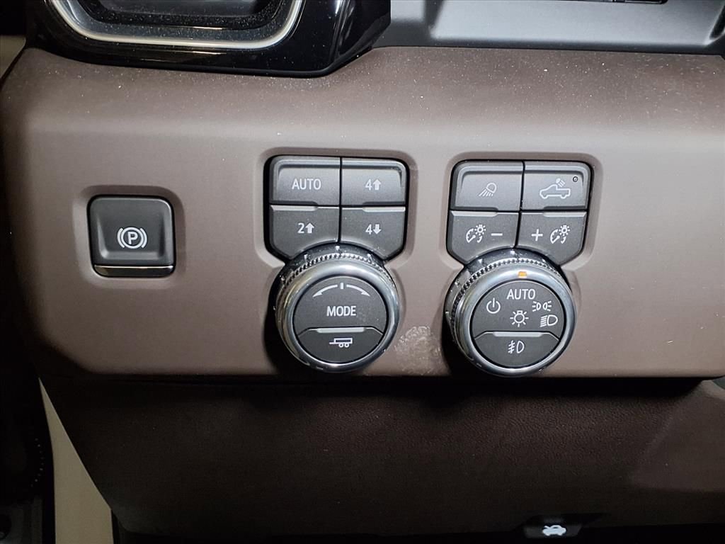 New 2026 GMC Sierra 1500 Denali AWD/4WD image 17
